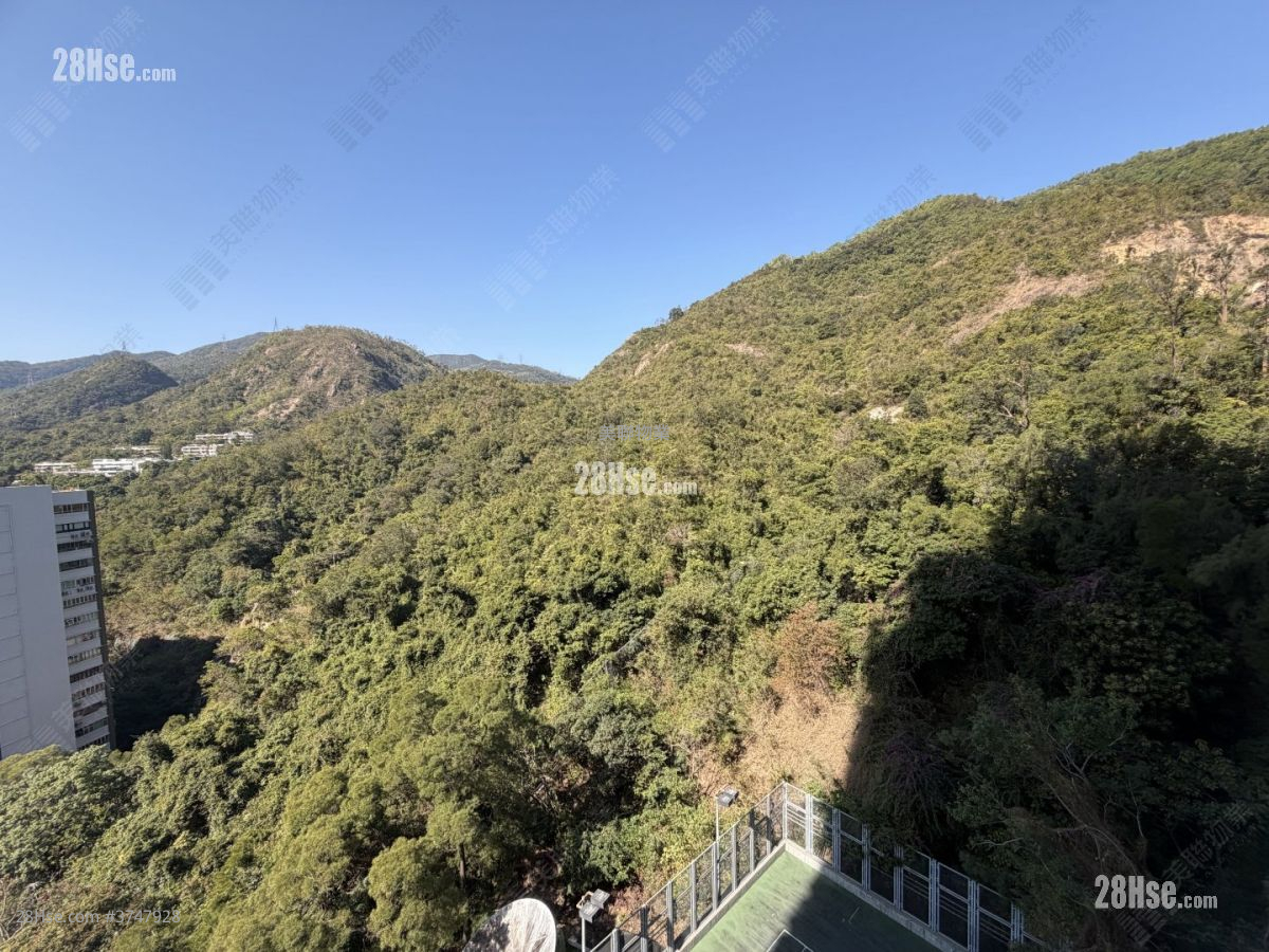 晉名峰 售盤 3 房 , 3 浴室 777 平方呎