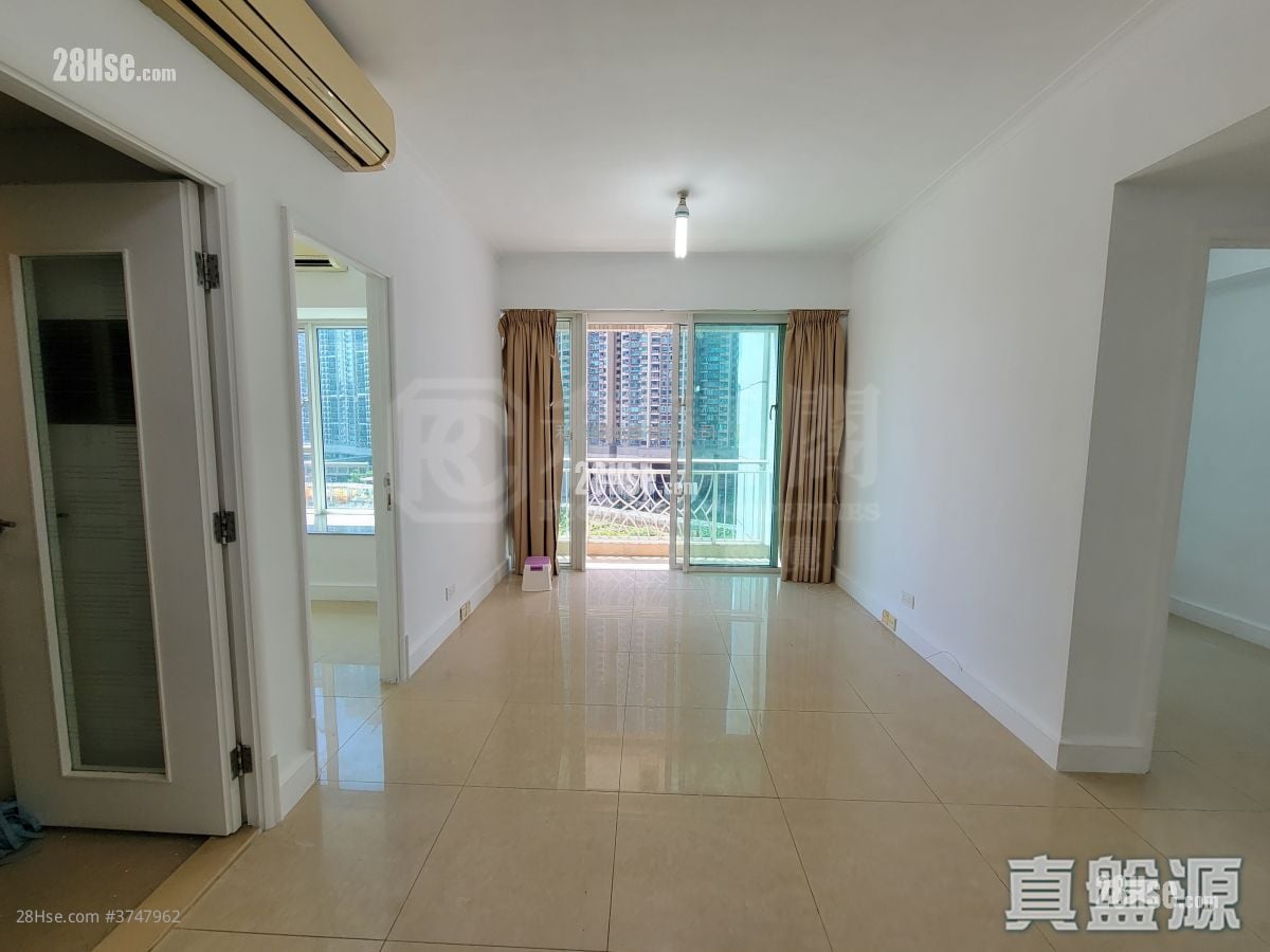 首都 售盘 3 房 716 平方尺