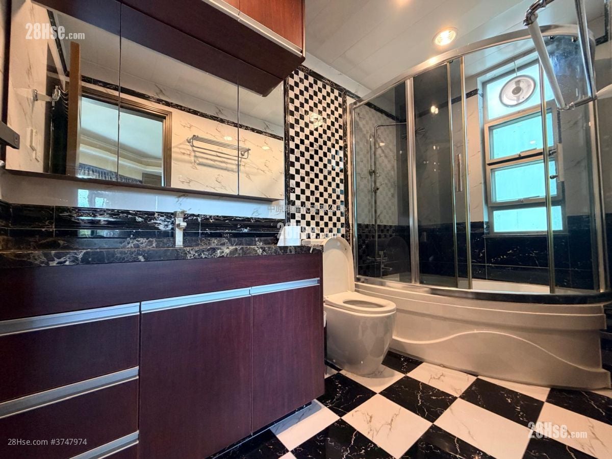 杏苑山庄 售盘 4 房 , 3 浴室 1,843 平方尺