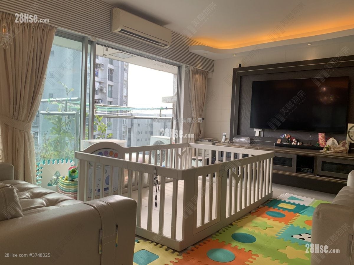 Beacon Heights Sell 3 Bedrooms , 2 Bathrooms 1,211 ft²