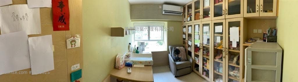 Beacon Heights Sell 3 Bedrooms , 2 Bathrooms 1,211 ft²