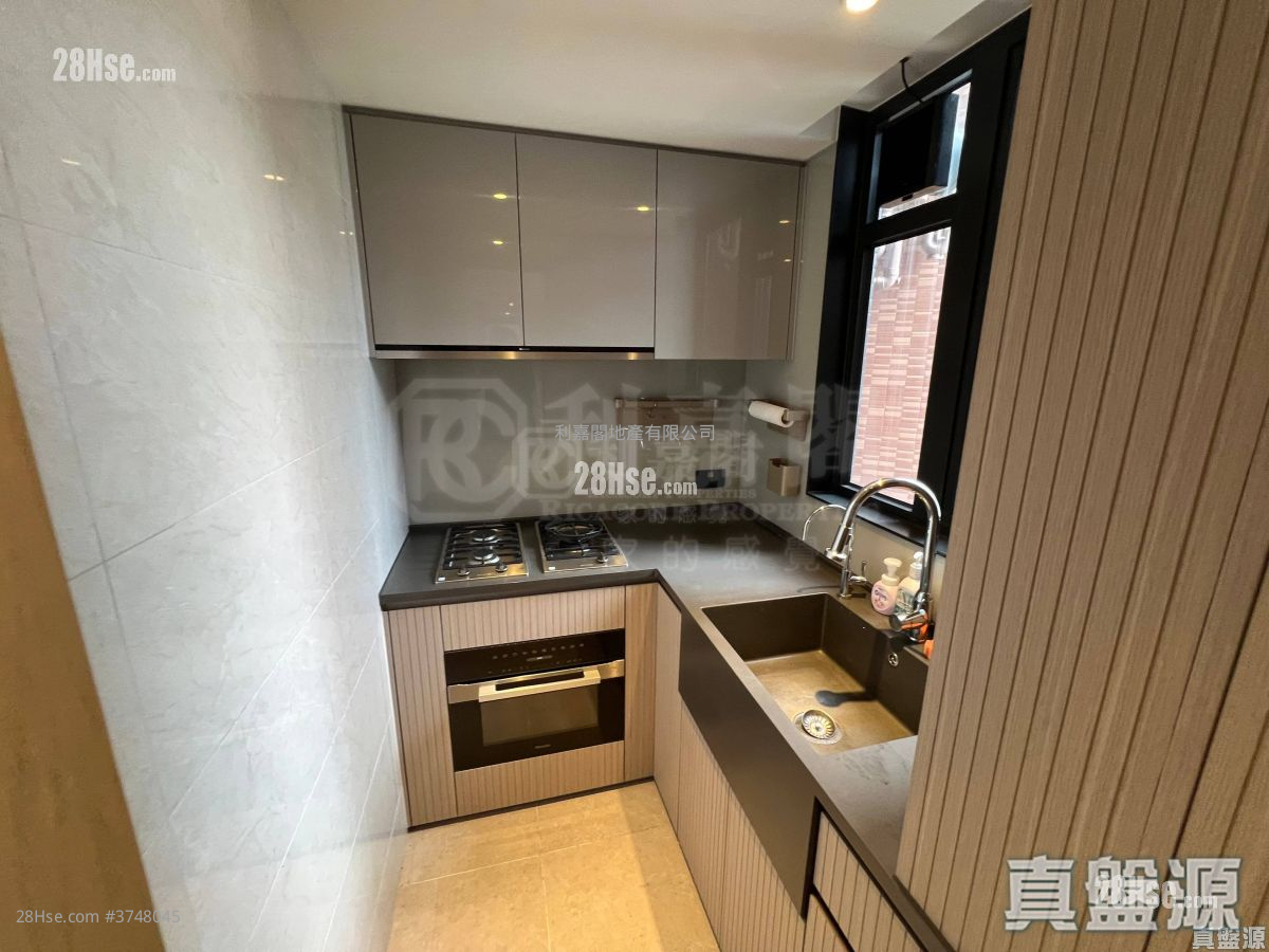 柏傲庄 售盘 3 房 663 平方尺