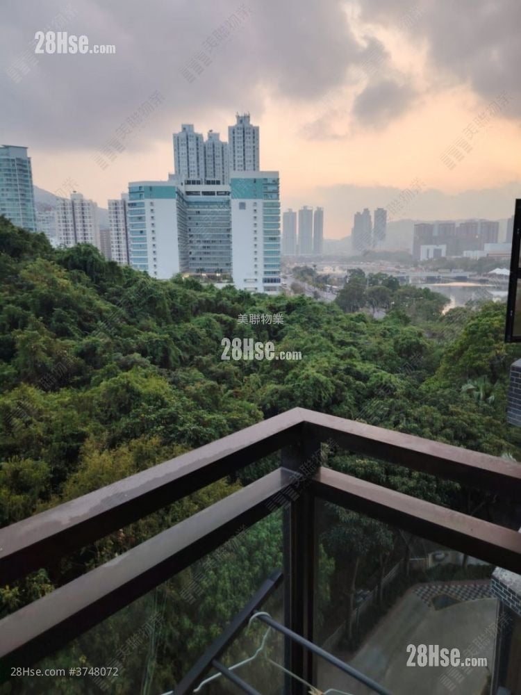 富豪花园 售盘 3 房 725 平方尺