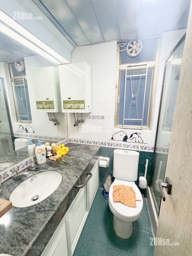 碧湖花園 售盤 2 房 , 1 浴室 400 平方呎