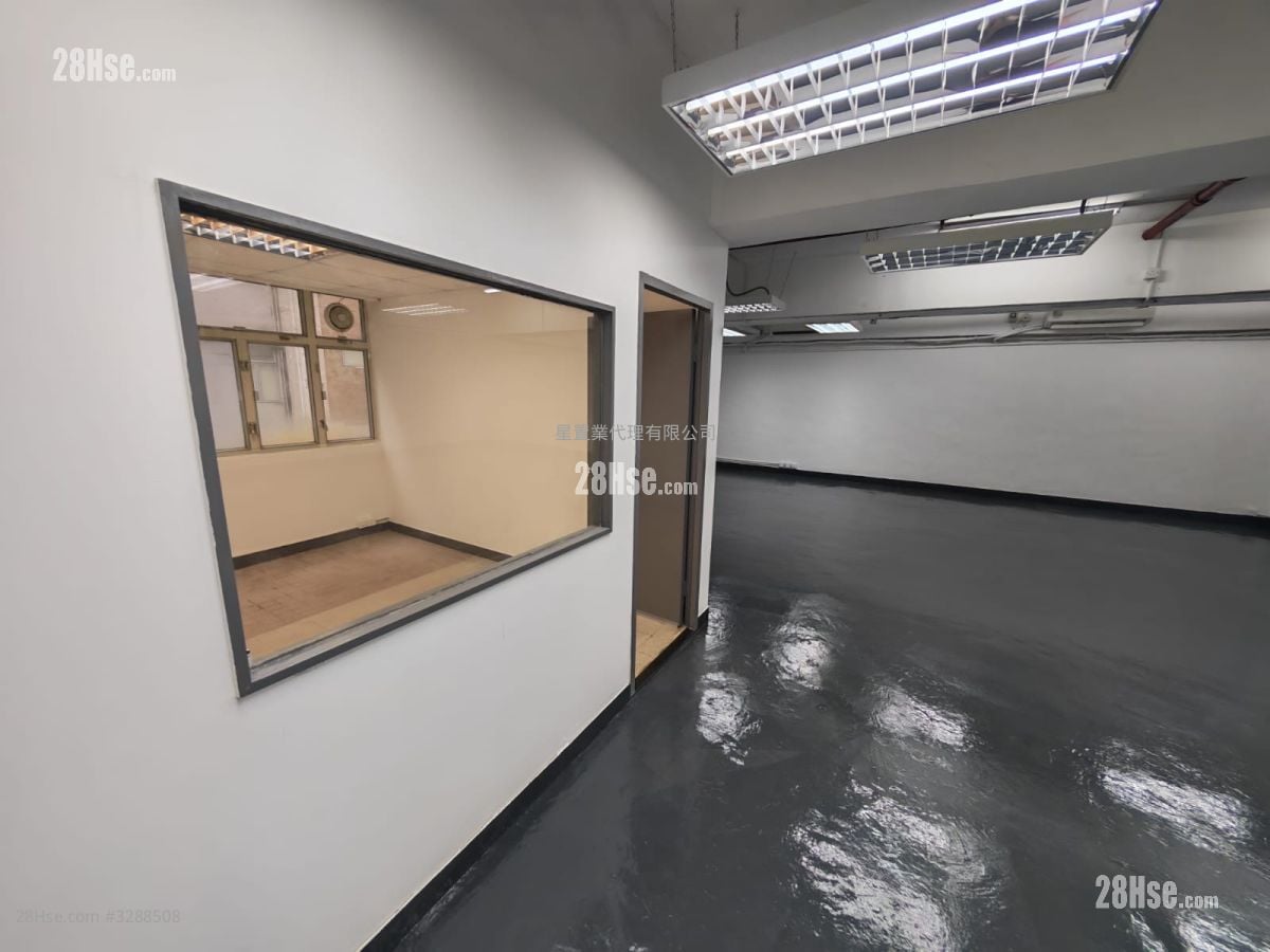 Tsing Yi Industrial Centre Rental 1 Bedroom , 1 Toilet