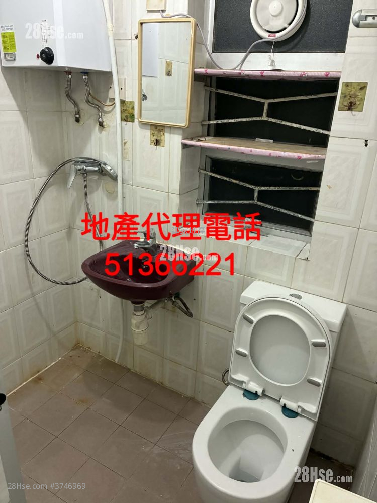 村屋 租盤 1 房 , 1 浴室 320 平方呎