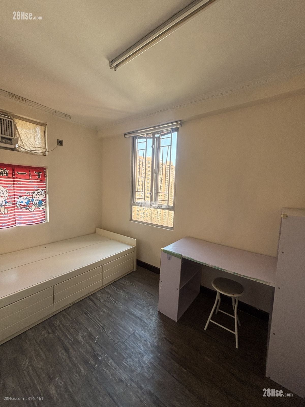Siu Hong Court Rental 80 ft²