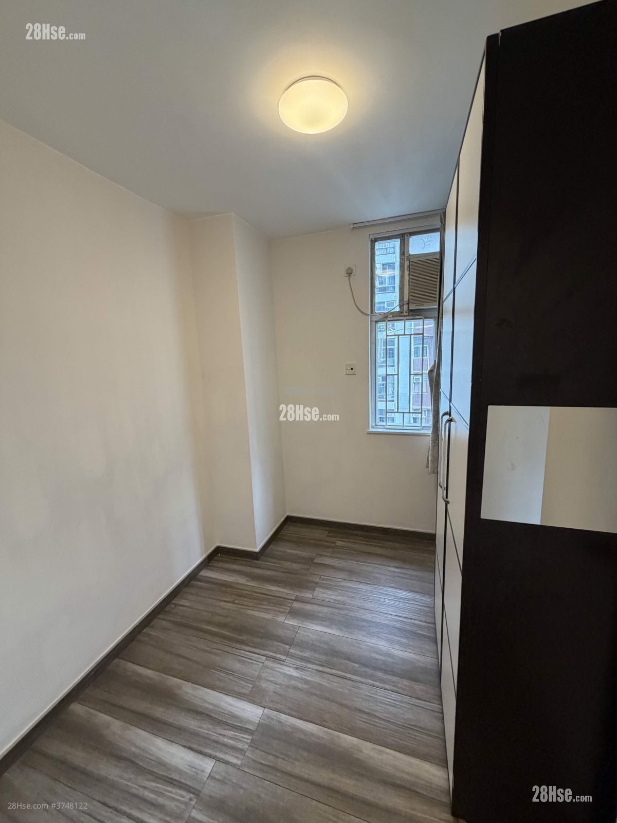 太古城 租盤 3 房 702 平方呎