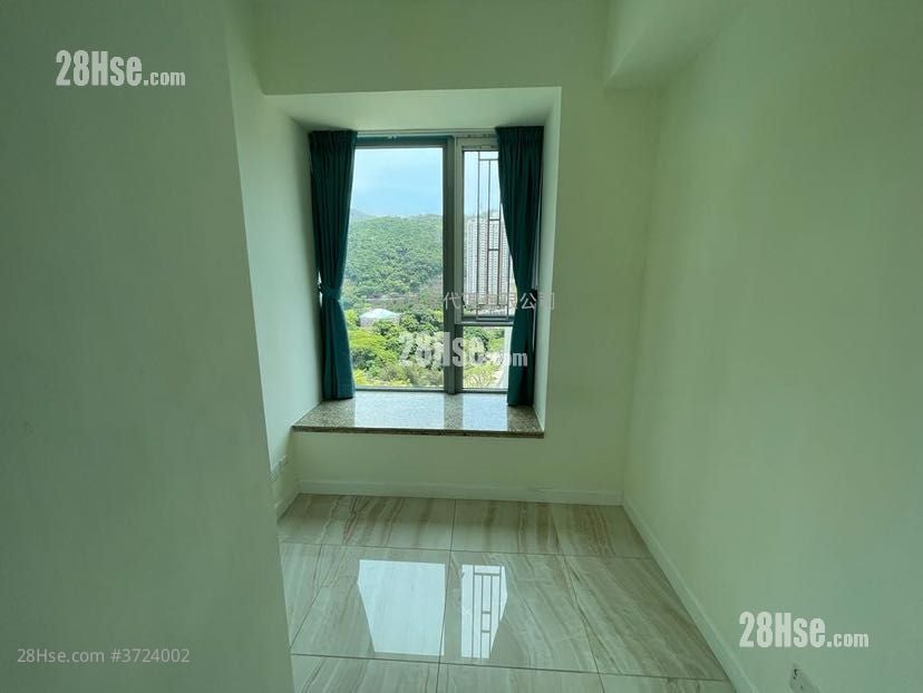 溱岸8号 售盘 3 房 , 2 浴室 737 平方尺