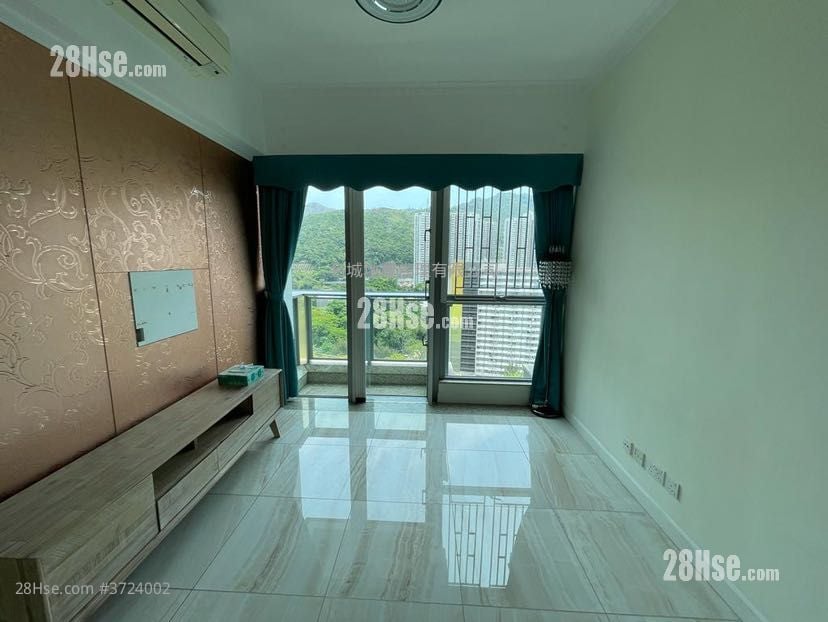 溱岸8号 售盘 3 房 , 2 浴室 737 平方尺