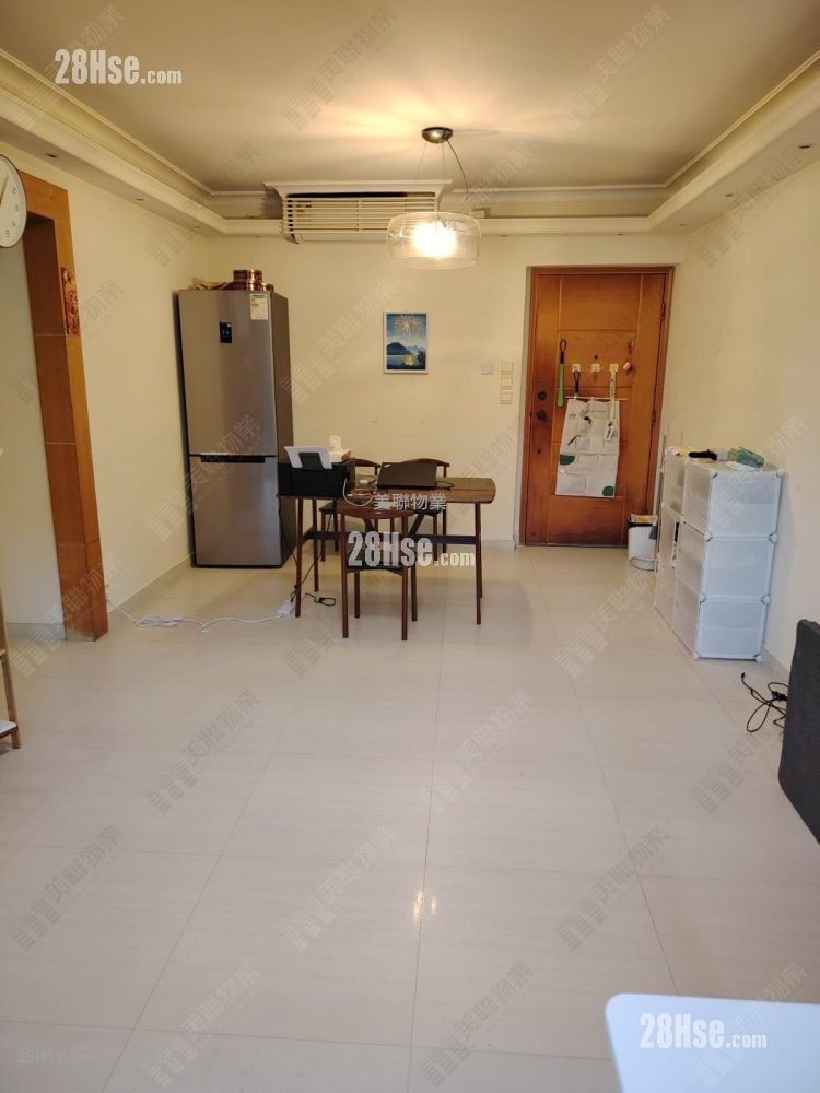 富豪花园 售盘 3 房 , 2 浴室 725 平方尺