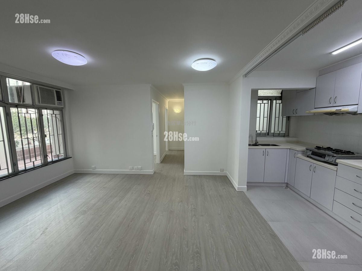 Taikoo Shing Sell 3 Bedrooms 582 ft²