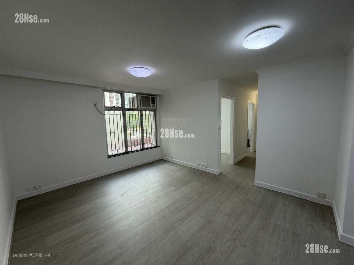 Taikoo Shing Sell 3 Bedrooms 582 ft²