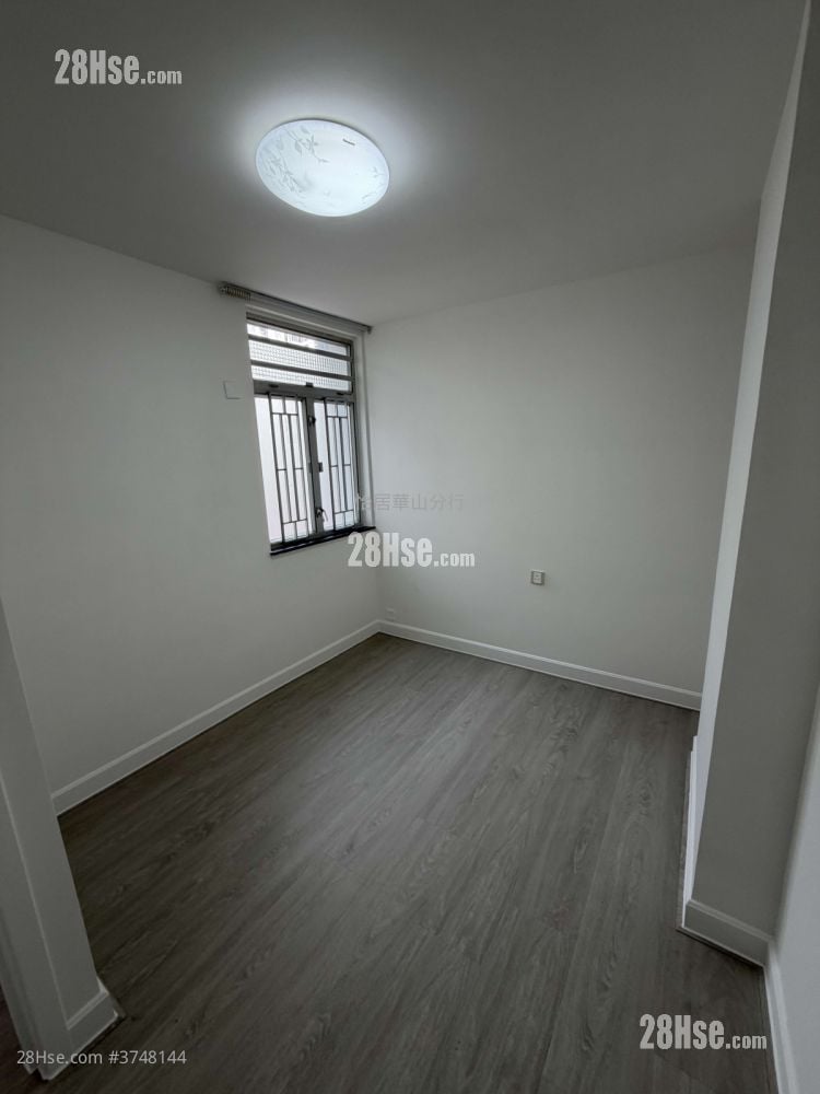 Taikoo Shing Sell 3 Bedrooms 582 ft²