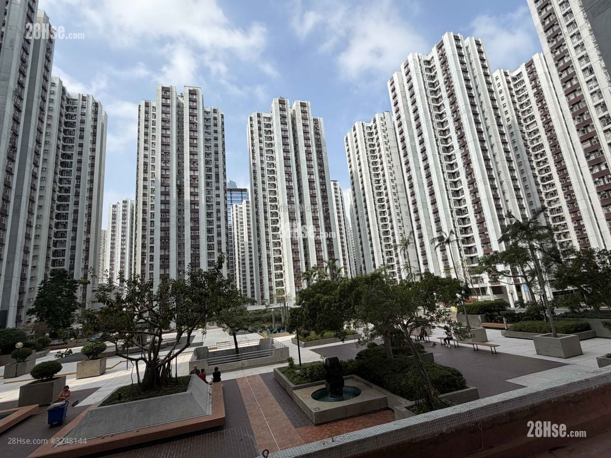 Taikoo Shing Sell 3 Bedrooms 582 ft²