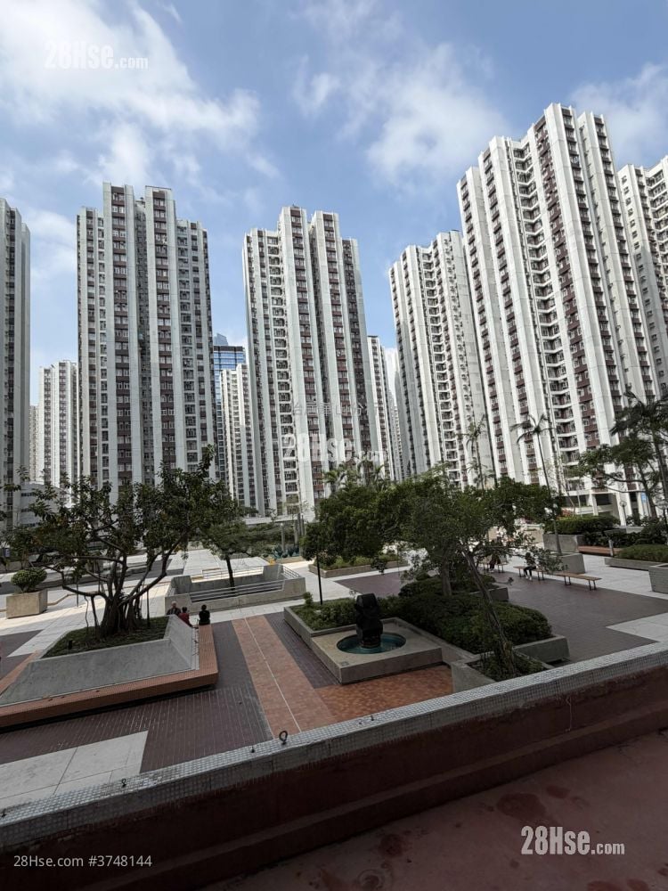 Taikoo Shing Sell 3 Bedrooms 582 ft²