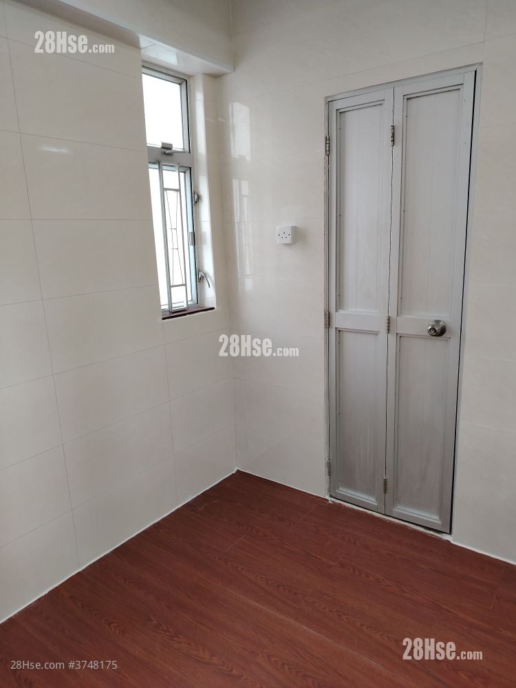 建新大樓 租盤 1 房 , 1 浴室 160 平方呎