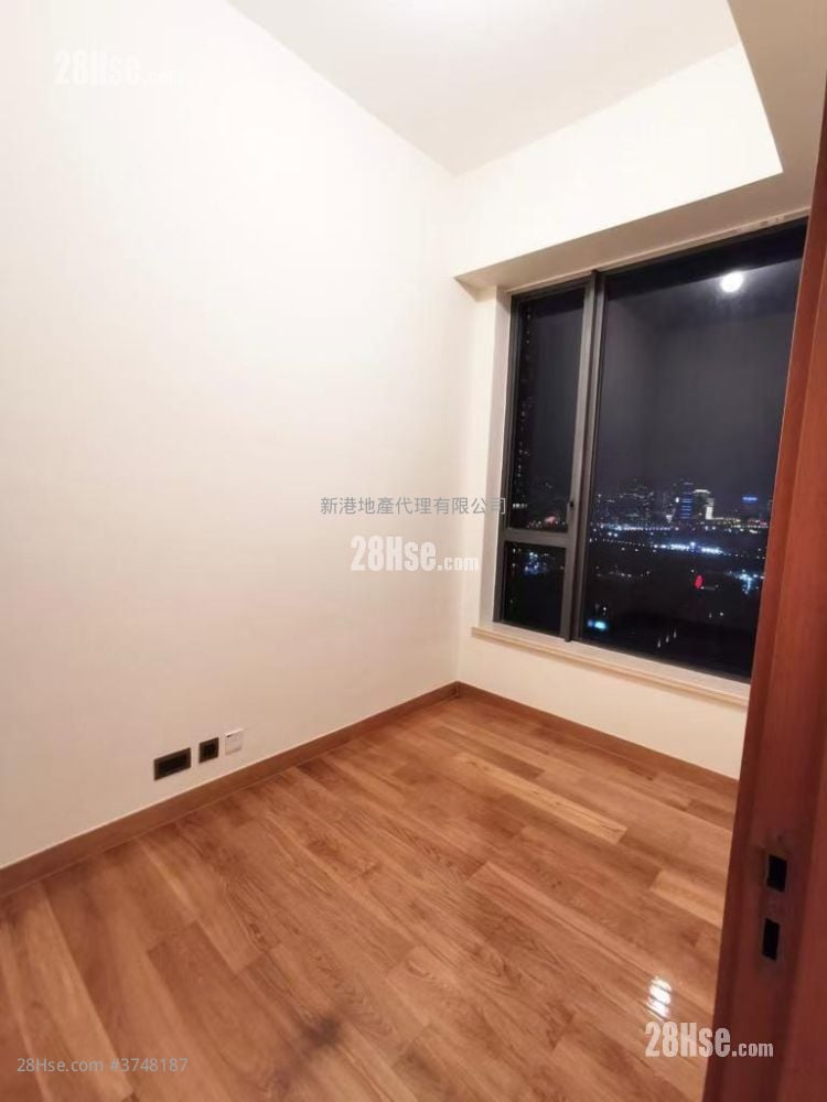 喜点 售盘 1 房 , 1 浴室 340 平方尺