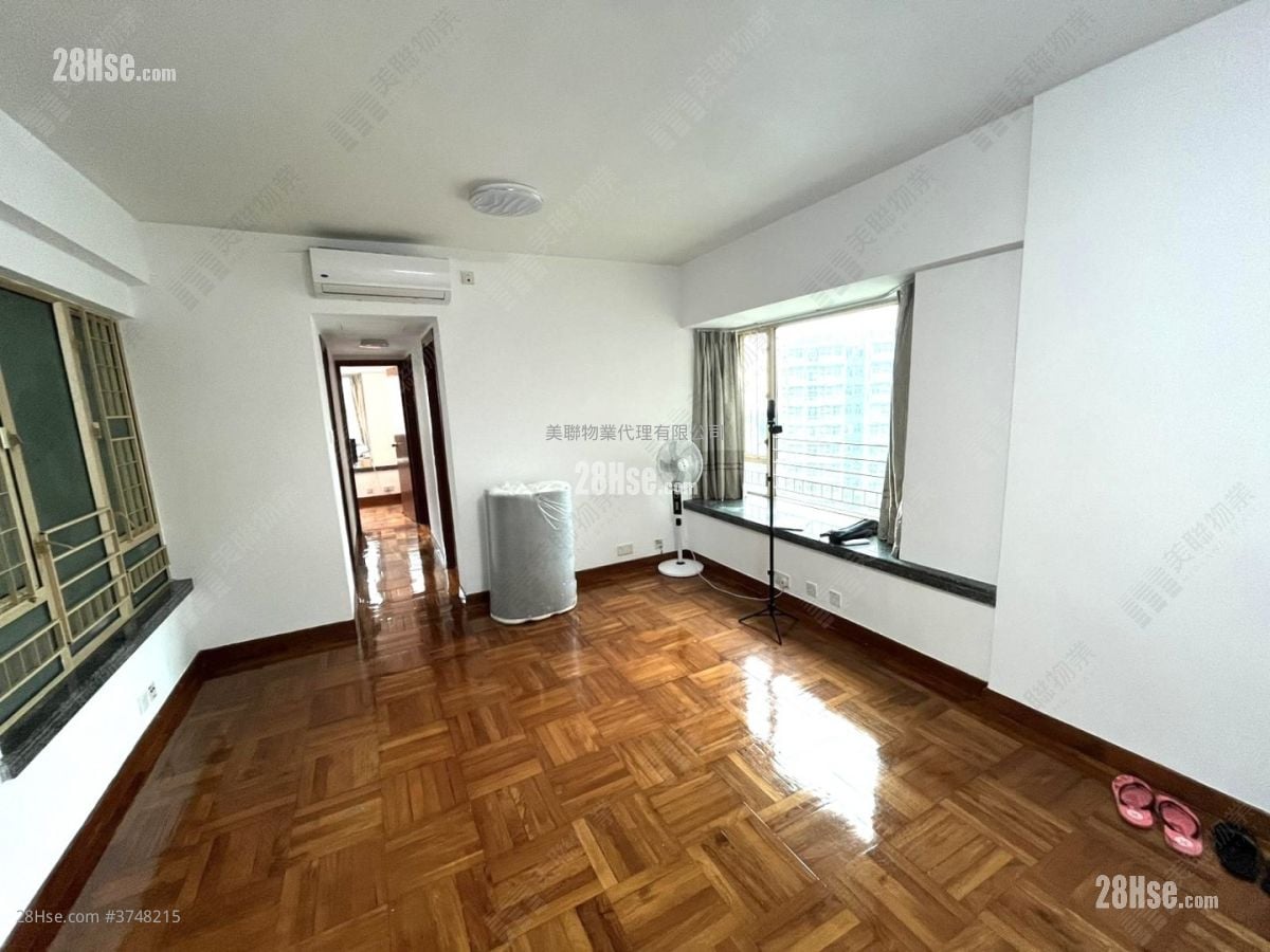 新寶城 售盤 3 房 561 平方呎