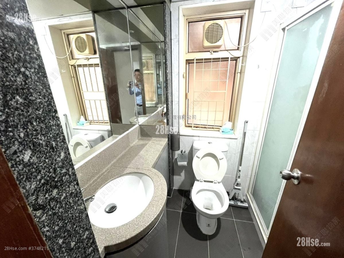 新寶城 售盤 3 房 561 平方呎