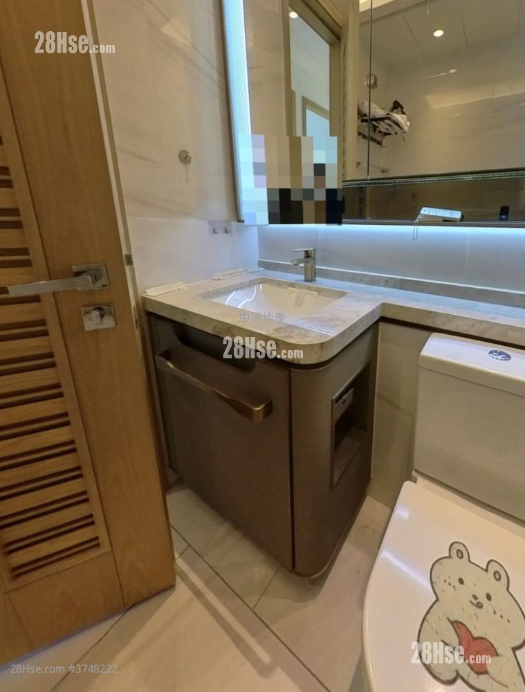 逸瓏灣8 售盤 3 房 , 1 浴室 677 平方呎