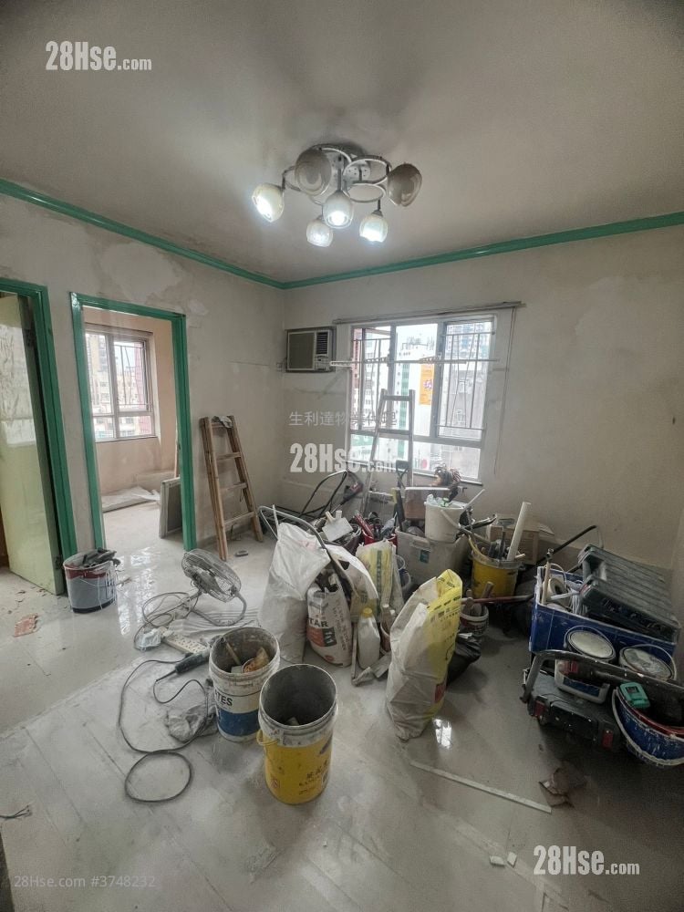 Lucky Mansion Sell 2 Bedrooms , 1 Bathroom 314 ft²