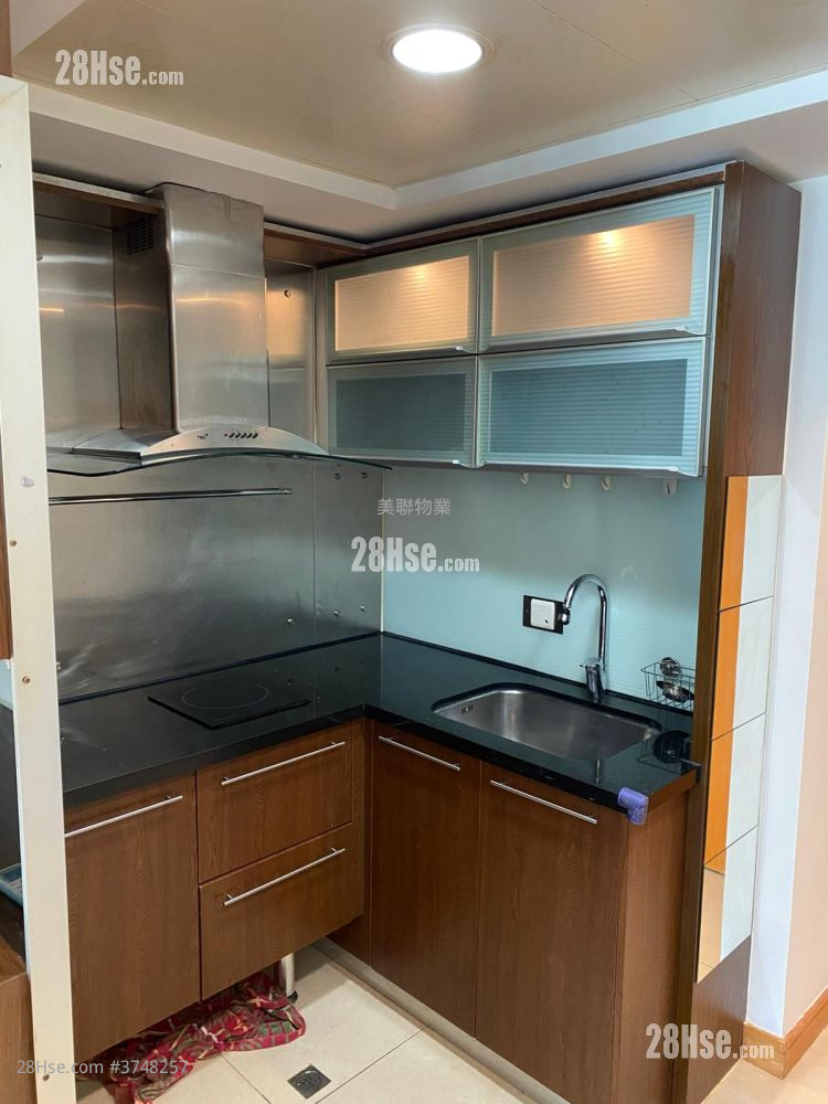 爵悅庭 租盤 1 房 , 1 浴室 384 平方呎