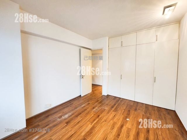 阳明山庄 售盘 3 房 , 2 浴室 1,886 平方尺