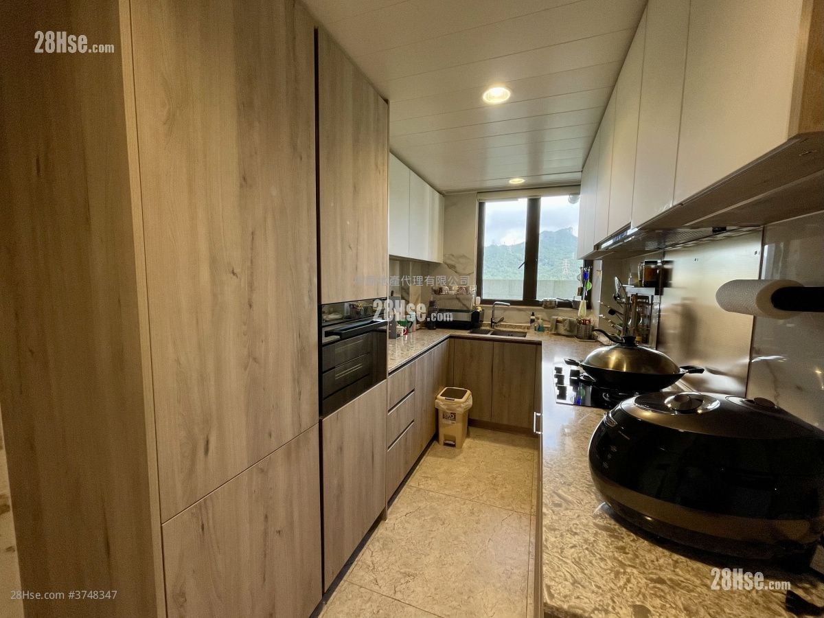 Mount Arcadia Sell 3 Bedrooms , 4 Bathrooms 1,334 ft²