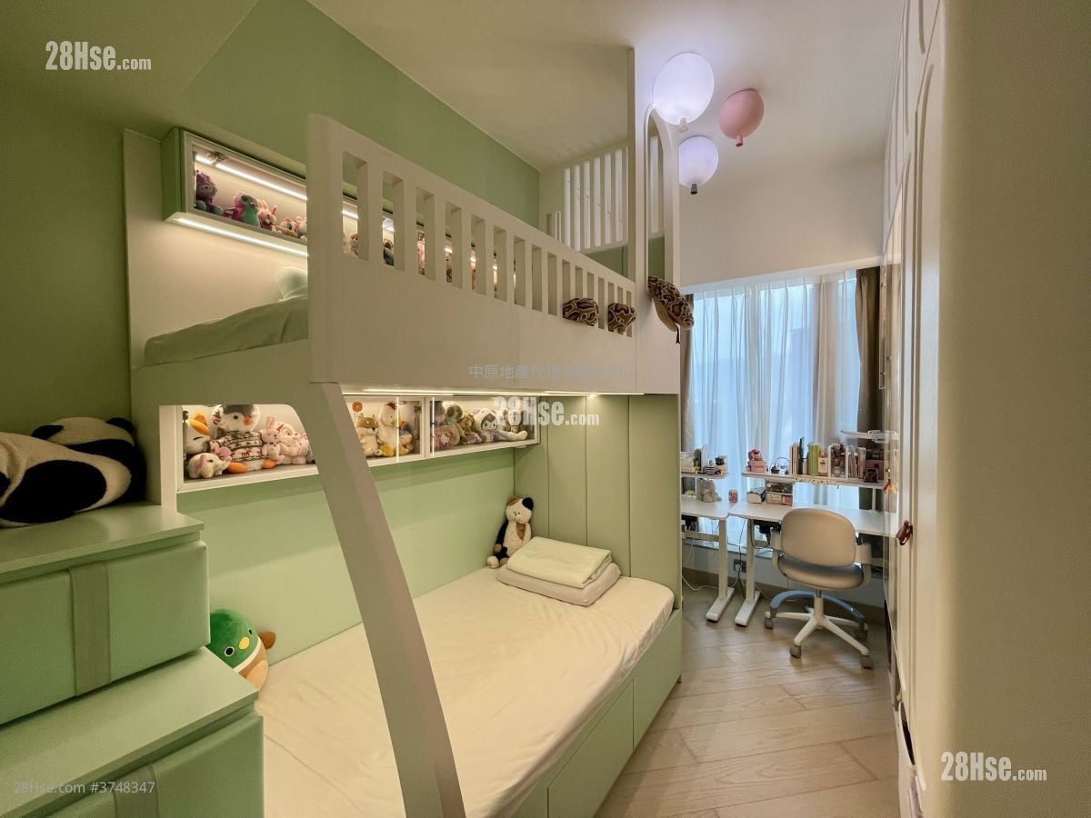 Mount Arcadia Sell 3 Bedrooms , 4 Bathrooms 1,334 ft²