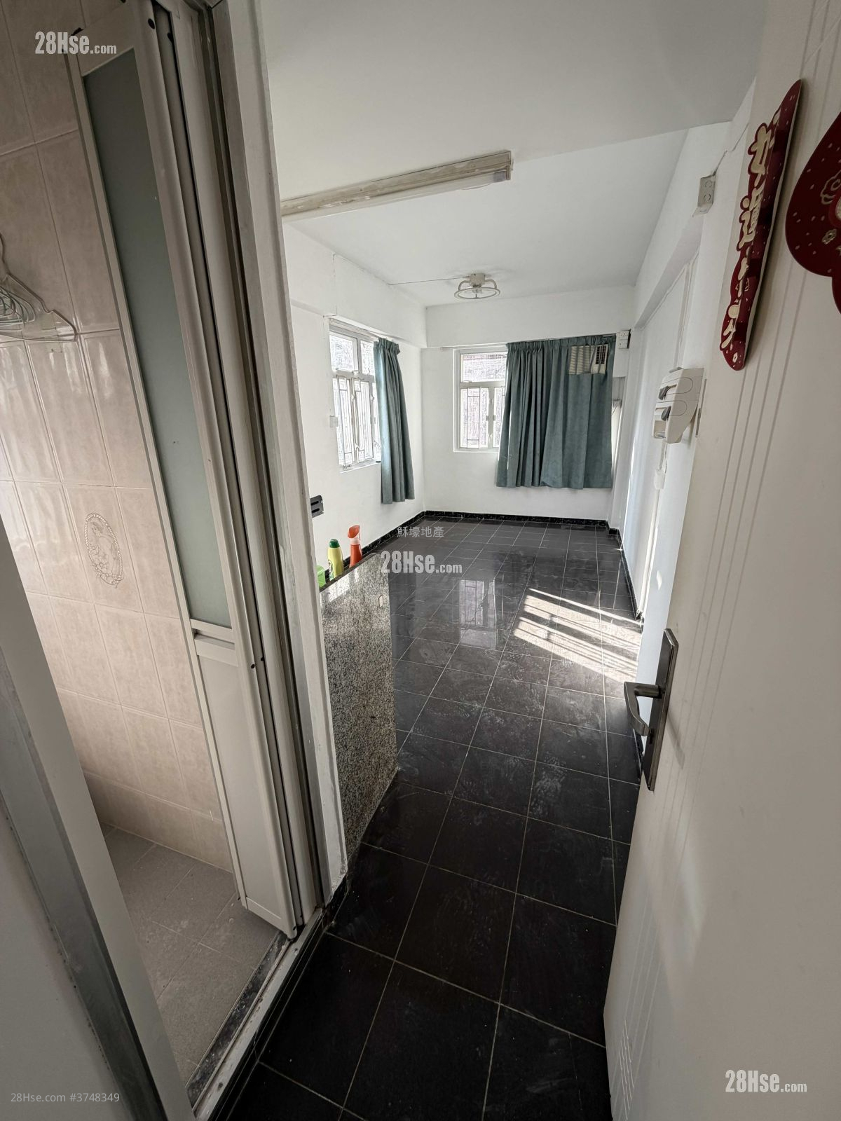 長發大廈 租盤 開放式間隔 , 1 浴室 189 平方呎