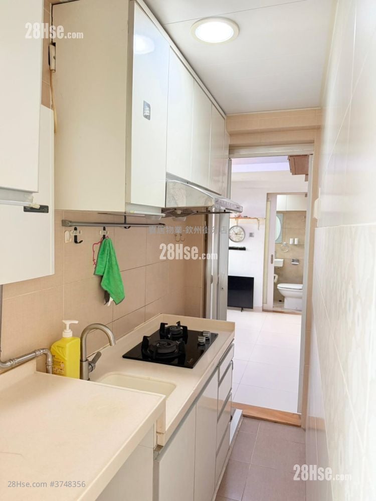 Gold Ming Building Sell 1 Bedroom , 1 Bathroom 256 ft²