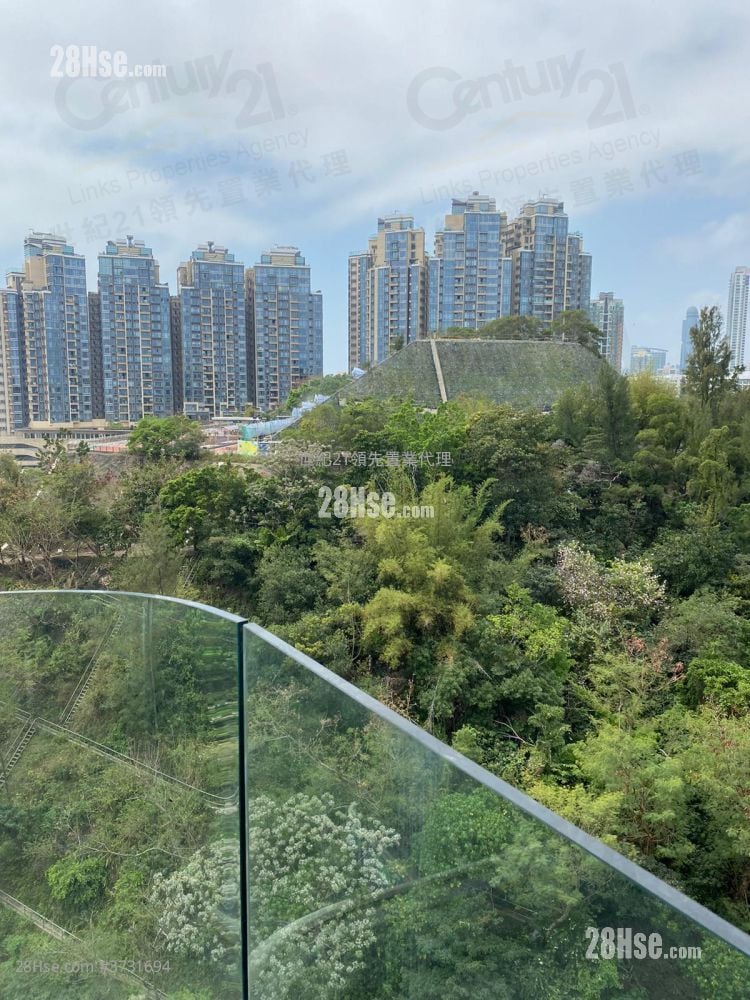 何文田山畔 售盘 3 房 , 3 浴室 926 平方尺