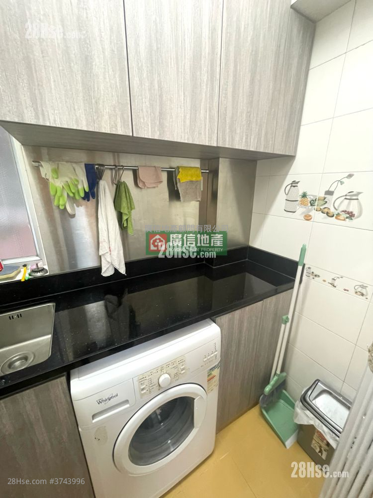 長豐大廈 租盤 3 房 , 1 浴室 432 平方呎