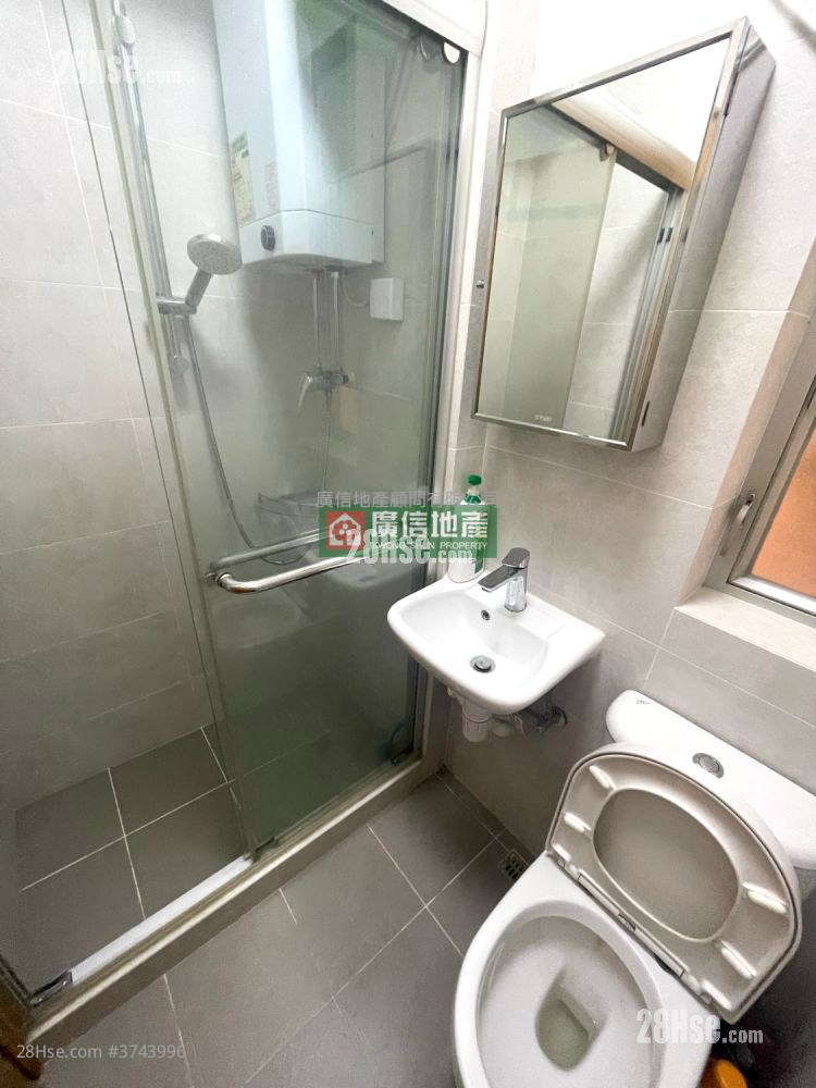 長豐大廈 租盤 3 房 , 1 浴室 432 平方呎