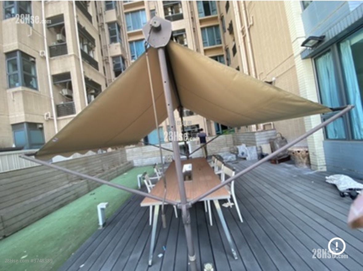 The Palazzo Sell 3 Bedrooms , 2 Bathrooms 940 ft²