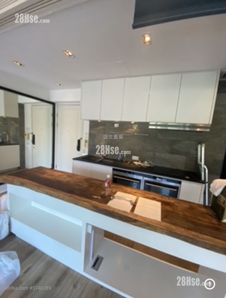 The Palazzo Sell 3 Bedrooms , 2 Bathrooms 940 ft²