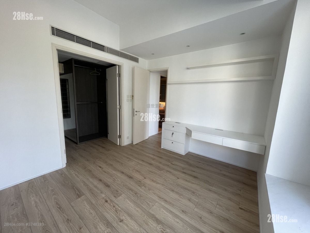 The Palazzo Sell 3 Bedrooms , 2 Bathrooms 940 ft²