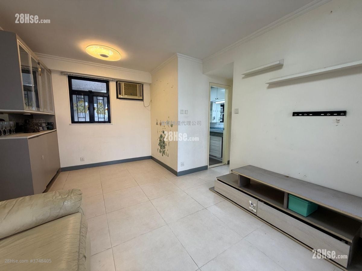 骏发花园 售盘 2 房 , 1 浴室 478 平方尺