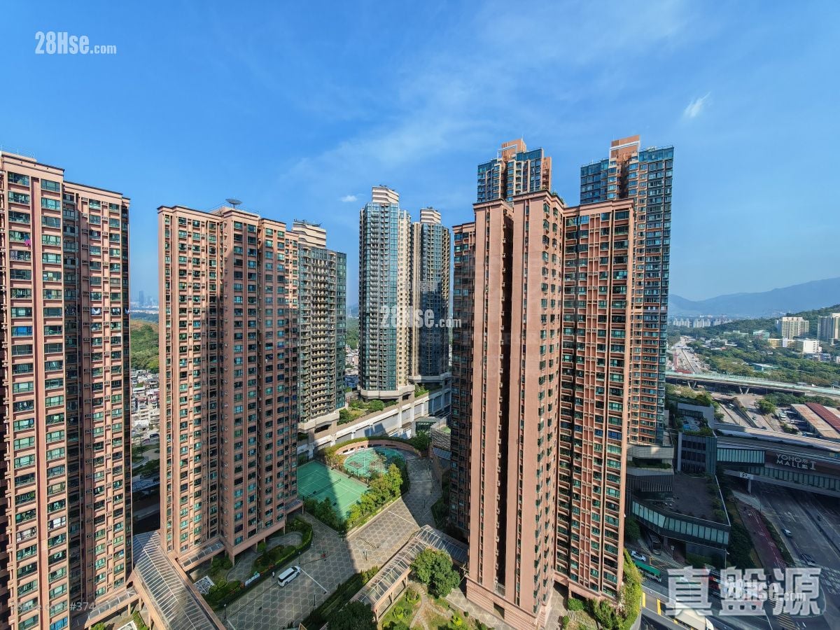 The Yoho Hub Sell 2 Bedrooms , 1 Bathroom 467 ft²