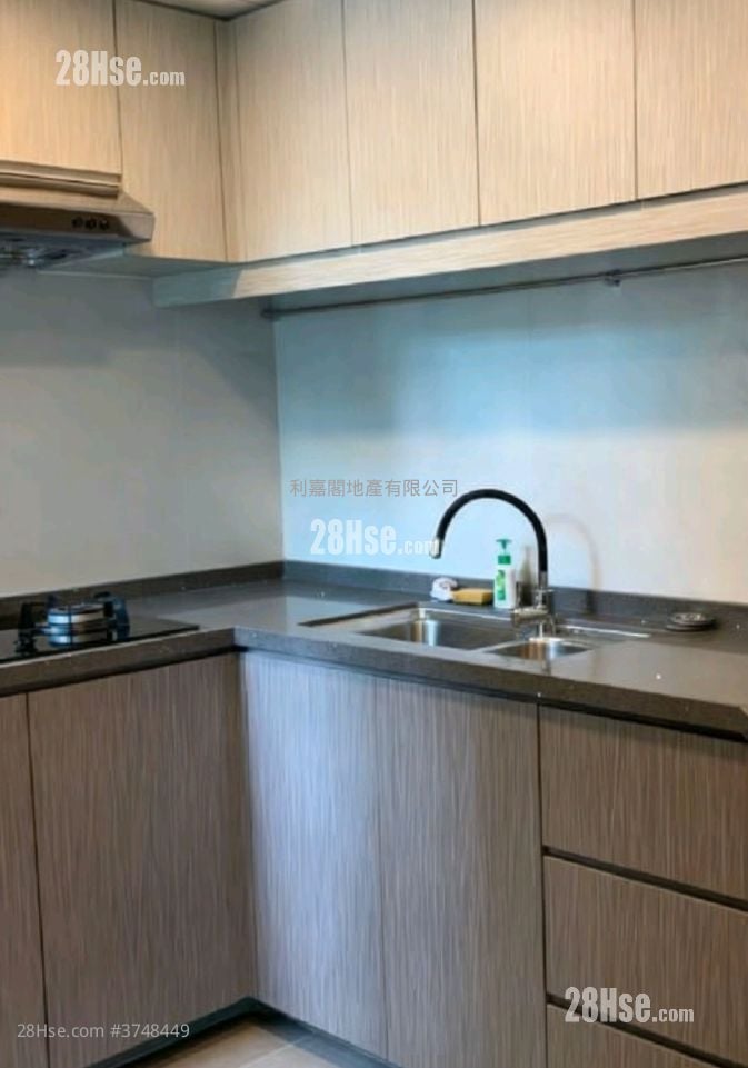 骏景园 售盘 3 房 , 2 浴室 958 平方尺