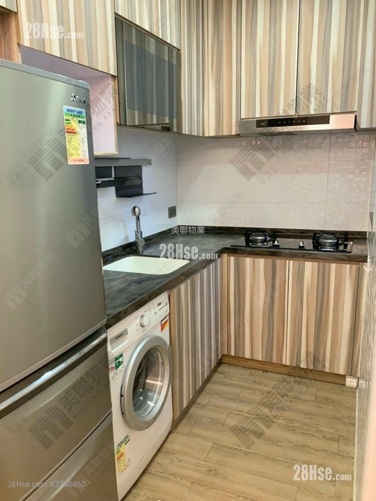 厨房: 蝶翠峰 售盘 2 房 , 1 浴室 419 平方尺