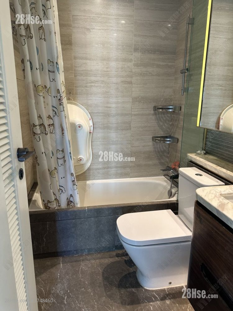 Savannah Sell 2 Bedrooms 464 ft²