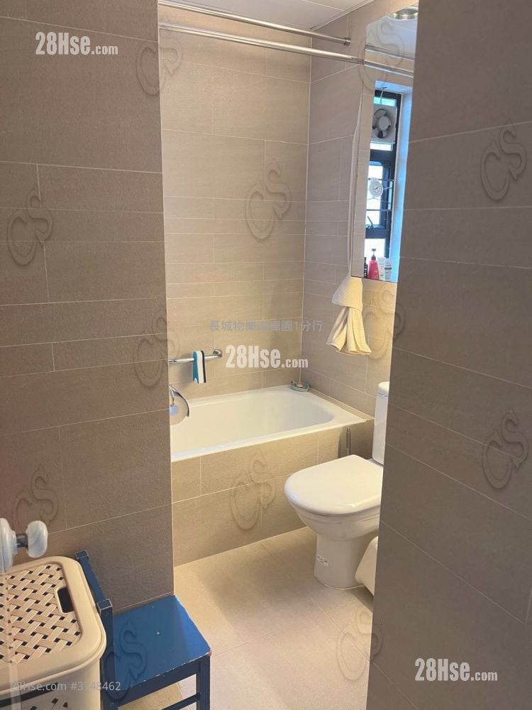 英丽阁 售盘 2 房 , 2 浴室 690 平方尺