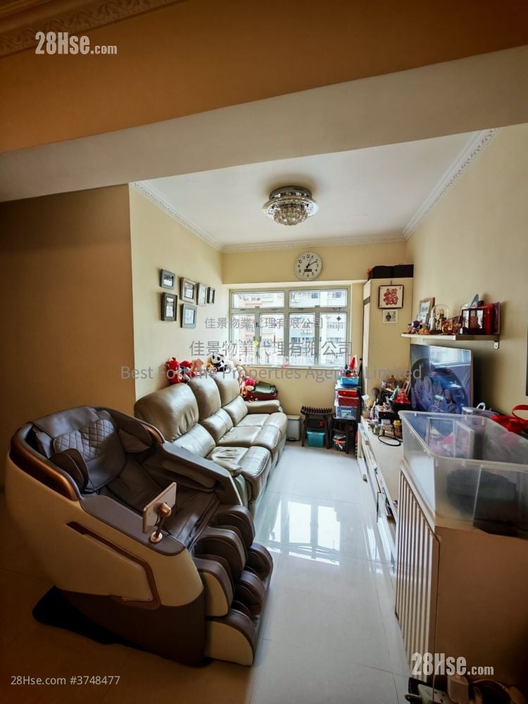 Sun King House Sell 3 Bedrooms , 1 Bathroom 559 ft²