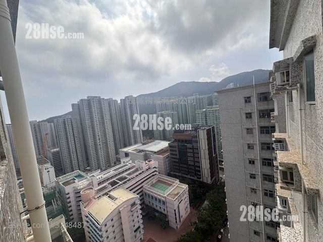 富欣花园 售盘 2 房 , 1 浴室 484 平方尺