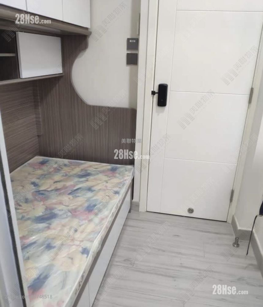 master room: Opulence Height Sell 1 Bathroom 262 ft²