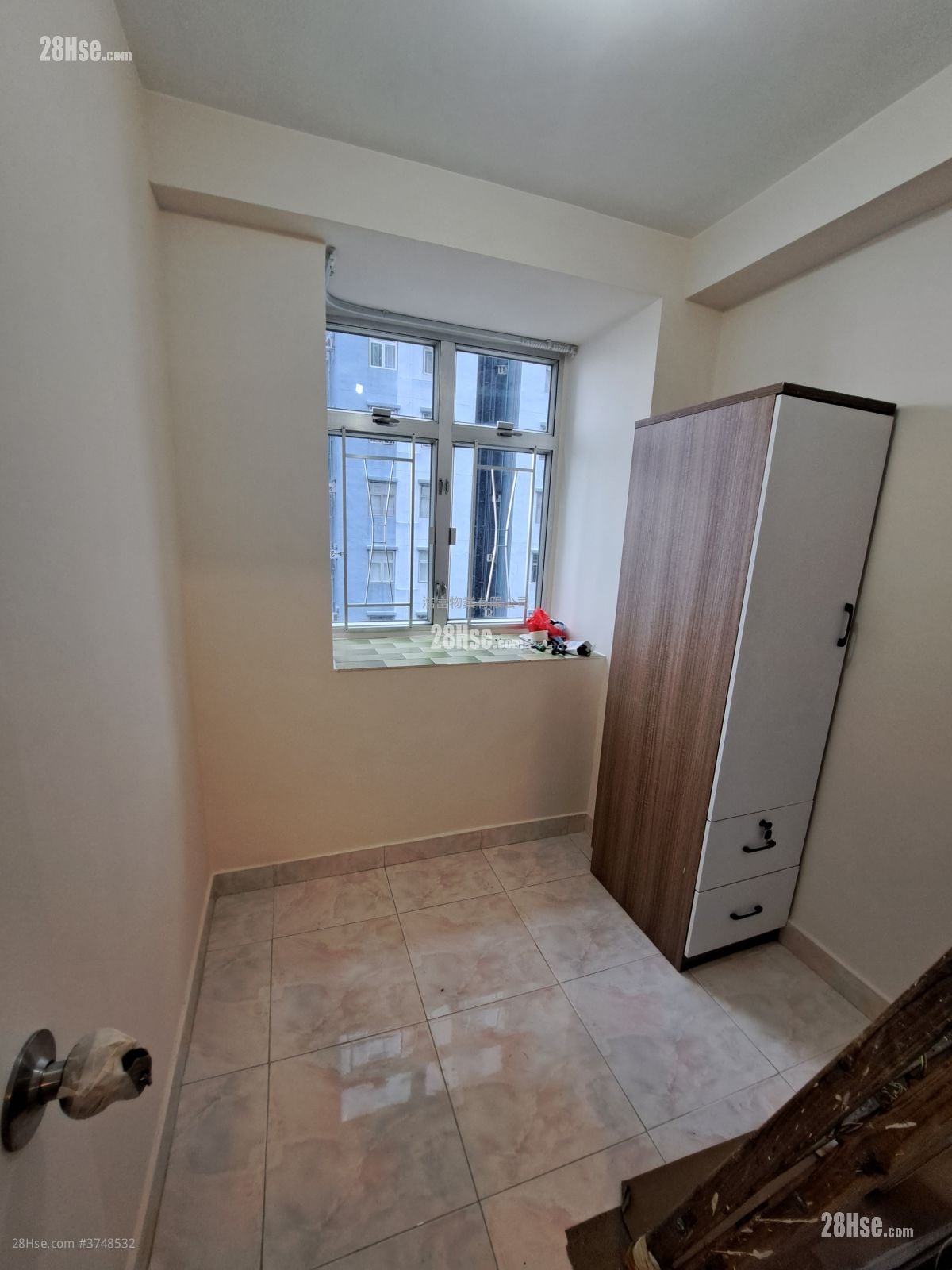 得发大厦 售盘 2 房 , 1 浴室 259 平方尺