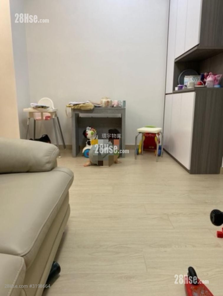 Indihome Sell 2 Bedrooms , 1 Bathroom 420 ft²