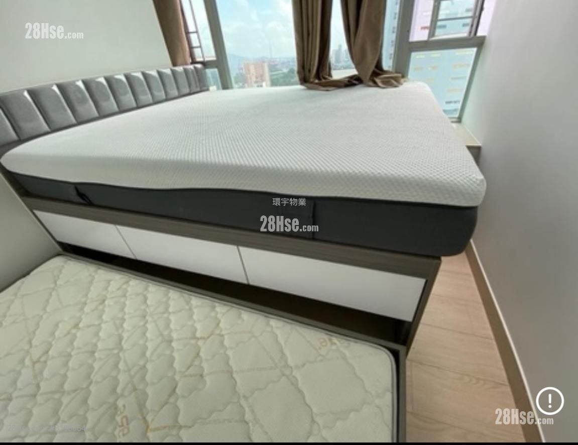 Indihome Sell 2 Bedrooms , 1 Bathroom 420 ft²